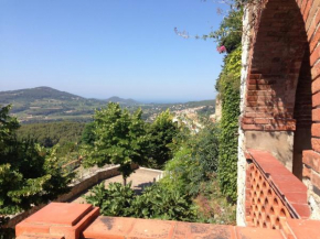 Studio de charme avec grande terrasse vue mer